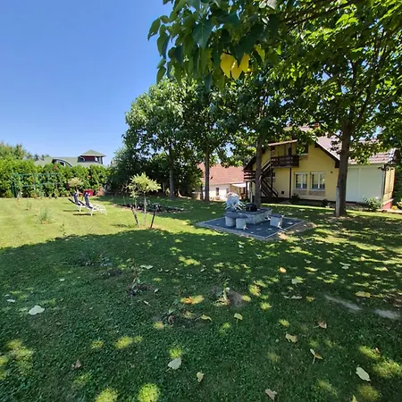 Orszag Apartmanhaz Daire *