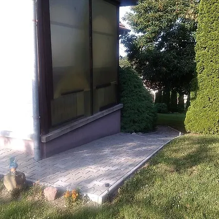 Orszag Apartmanhaz * זלקרוס